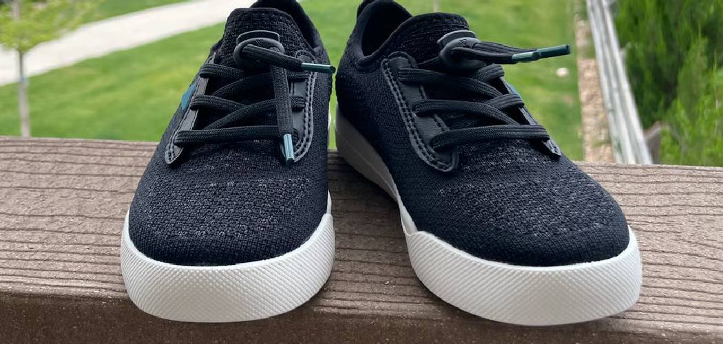 How to Clean White Shoes