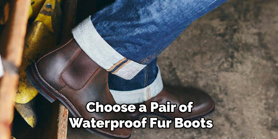 Choose a Pair of 
Waterproof Fur Boots