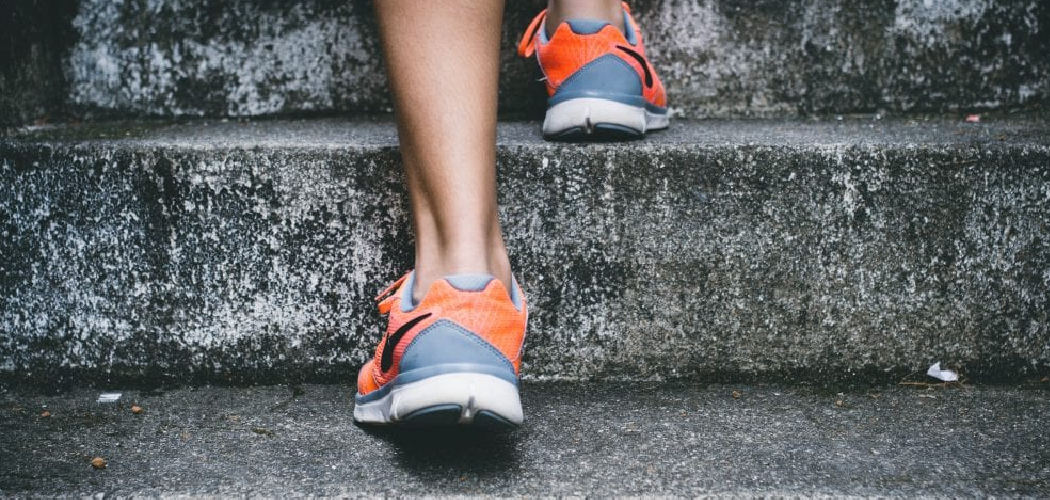 This guide will walk you through the best methods to get your shoes fitting perfectly, how to break in climbing shoes quickly so you can focus on your ascent.