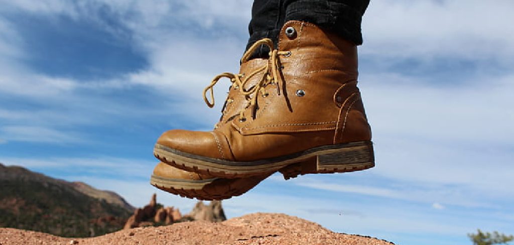 How to Style Fold Over Boots This Fall