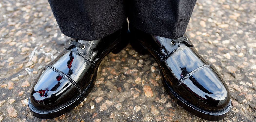 How to Make Leather Shoes Not Squeak