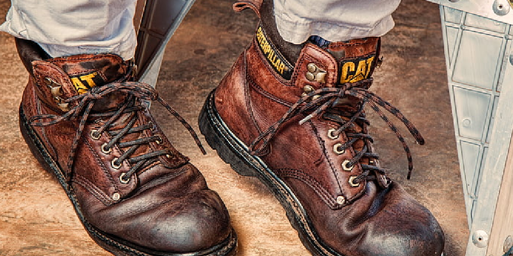 How to Make Steel Toe Boots More Comfortable